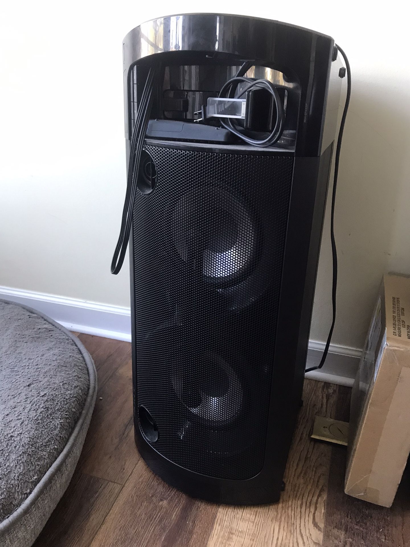 Sony RDH-GTK33iP Home Audio Docking System - Radio 420W EUC HEAVY BASS