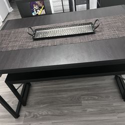 Dinning Room Table 