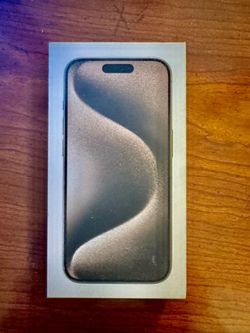 iPhone 15 pro box
