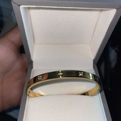 Gold Love Bracelet 