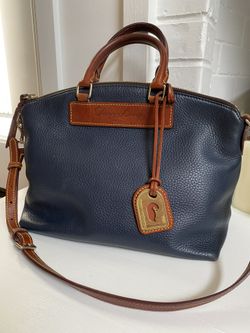 Dooney & Bourke leather Purse