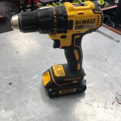 96091 Dewalt DCD777  20v Lithium Ion 1/2” Drill Driver W/ 1.5ah Battery 585554