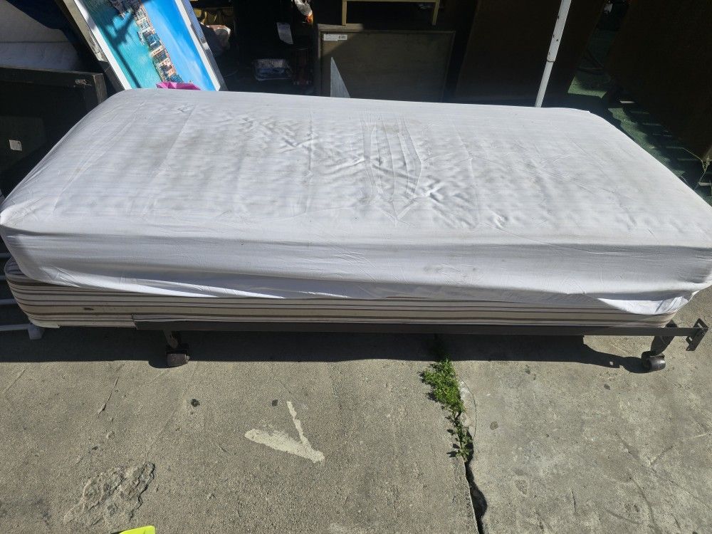 Twin Bed