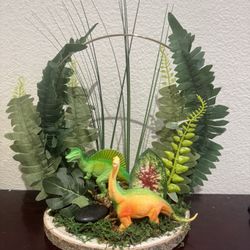 Dinosaur Party Centerpieces