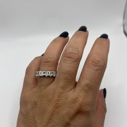 Eternity Oval ring 