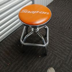 Snap-on Stool