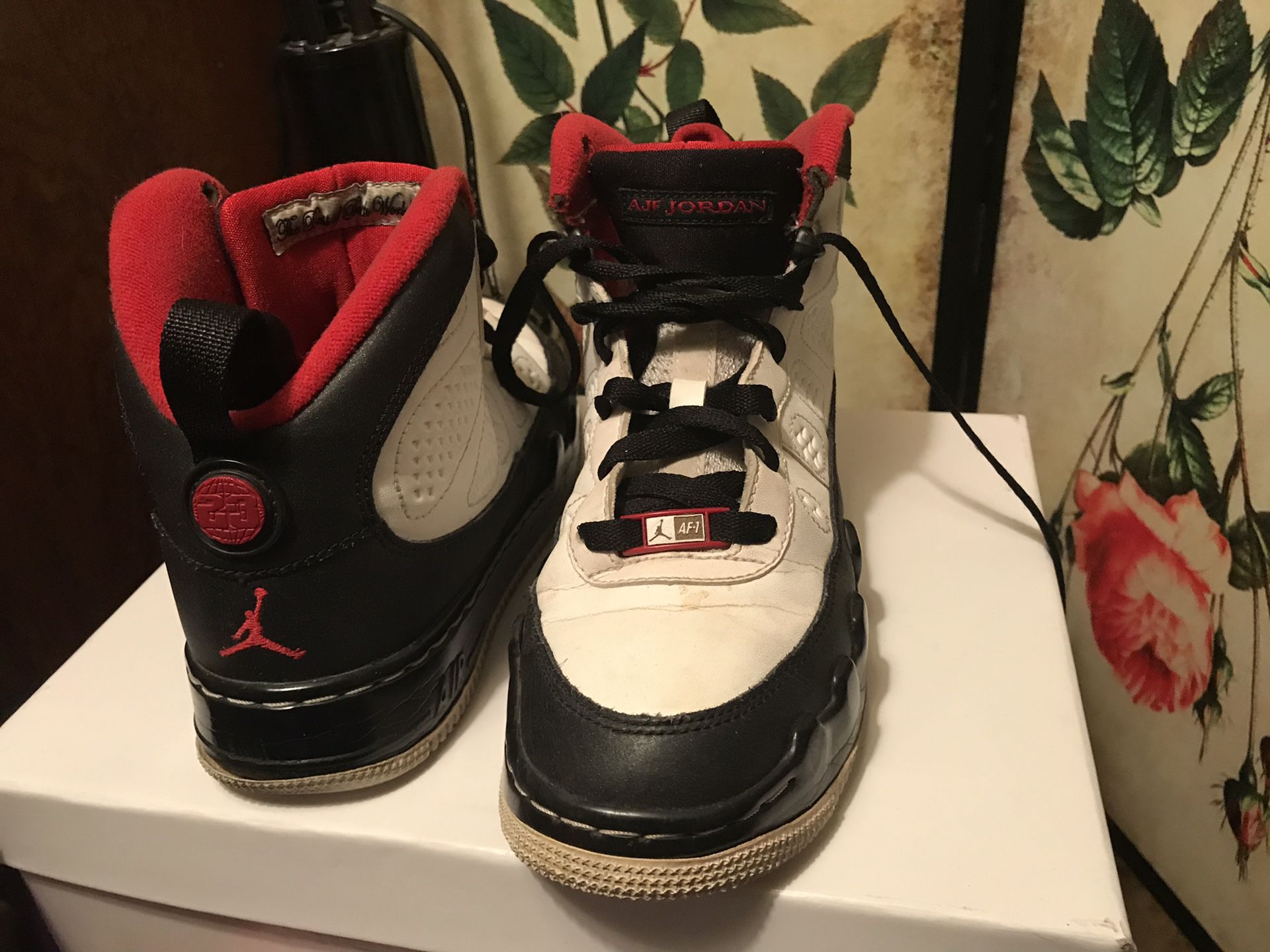 Air Jordan Size 6Y