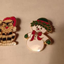 Christmas Pins From 80's