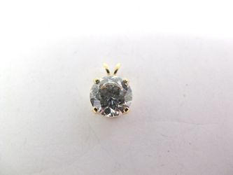 14k gold pendant with CZ diamond