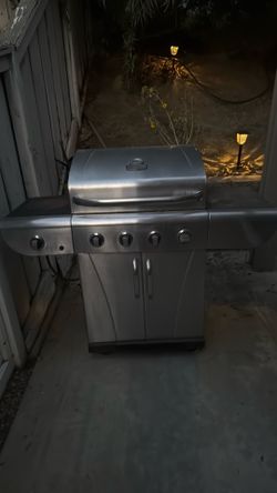 Charbroil  grill