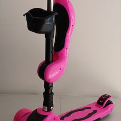 Kids Pink  Light Up Scooter 