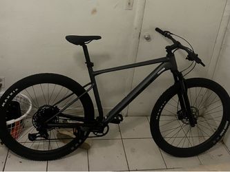 SCOTT Scale 970 Mountain Bike 29” – XL – Excellent Condition