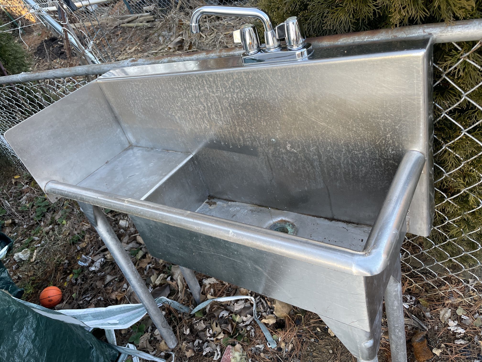 Custom Made Stainless Steel Sink 