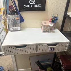 Floating Desk & Chair 