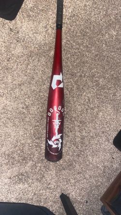 Demarini voodoo, pencil bat, Victus Red crayon