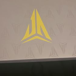 Basketball Shoes Size12