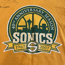 Autographed  SONICS 40Th Anniversary T-shirt