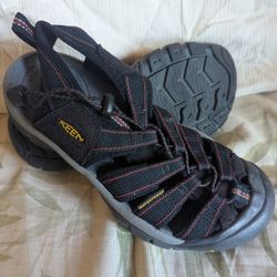 Sz 5.5-6-6.5 Keen Hiking Sandals E36 Water Trail Shoes Capped Closed Toe Merrell Oboz 