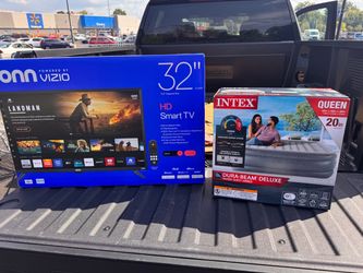 32 in VIZO smart tv and Queen mattress