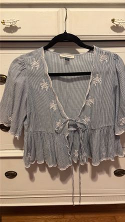 American eagle blue and white striped blouse