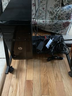 Computer Disktop set (make An Offer)Like New Used For Only Maybe 3times