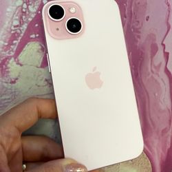 iPhone 15 128gb Unlocked All Carriers 100% Battery