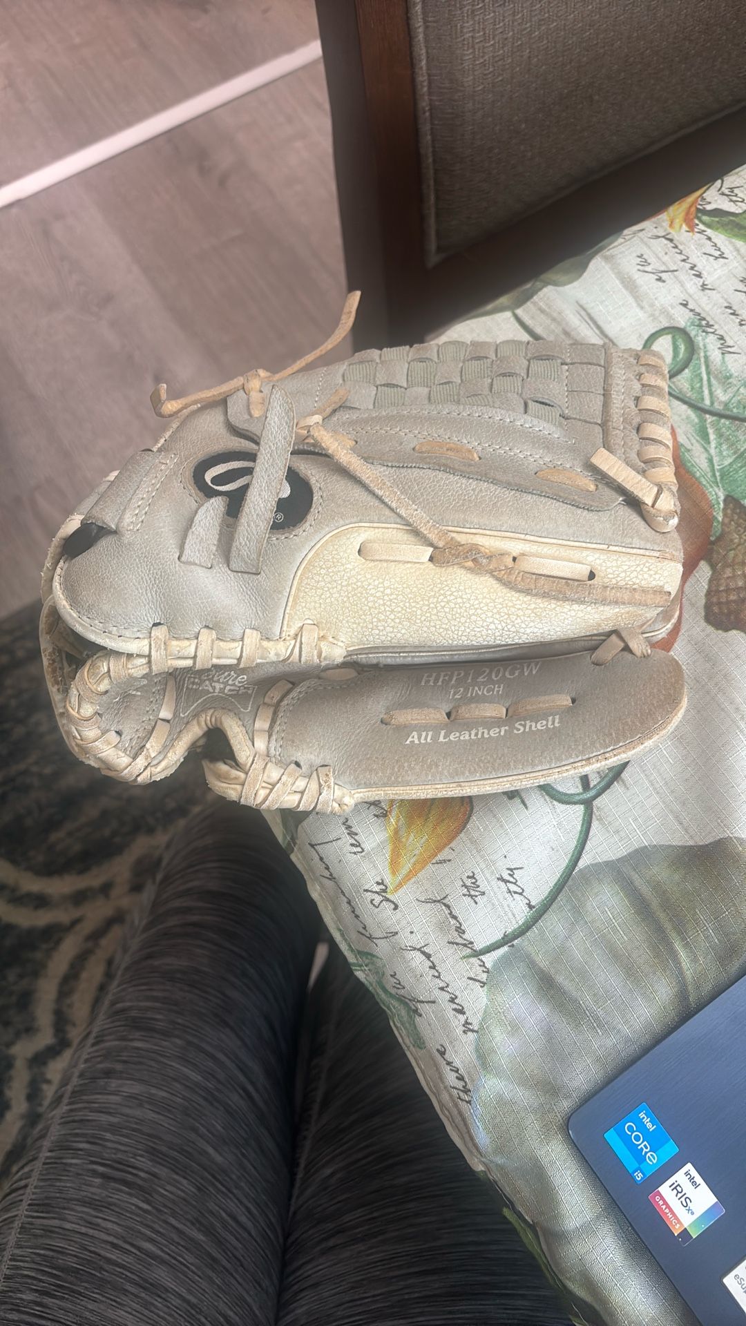 Softball Glove “Rawlings” 12 Inch