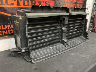 FORD EXPEDITION 2025-2026 AIR SHUTTER OEM