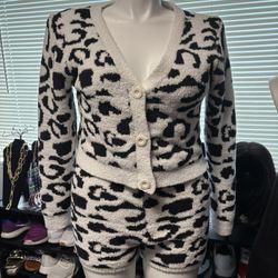 Black And White Lounge Set 