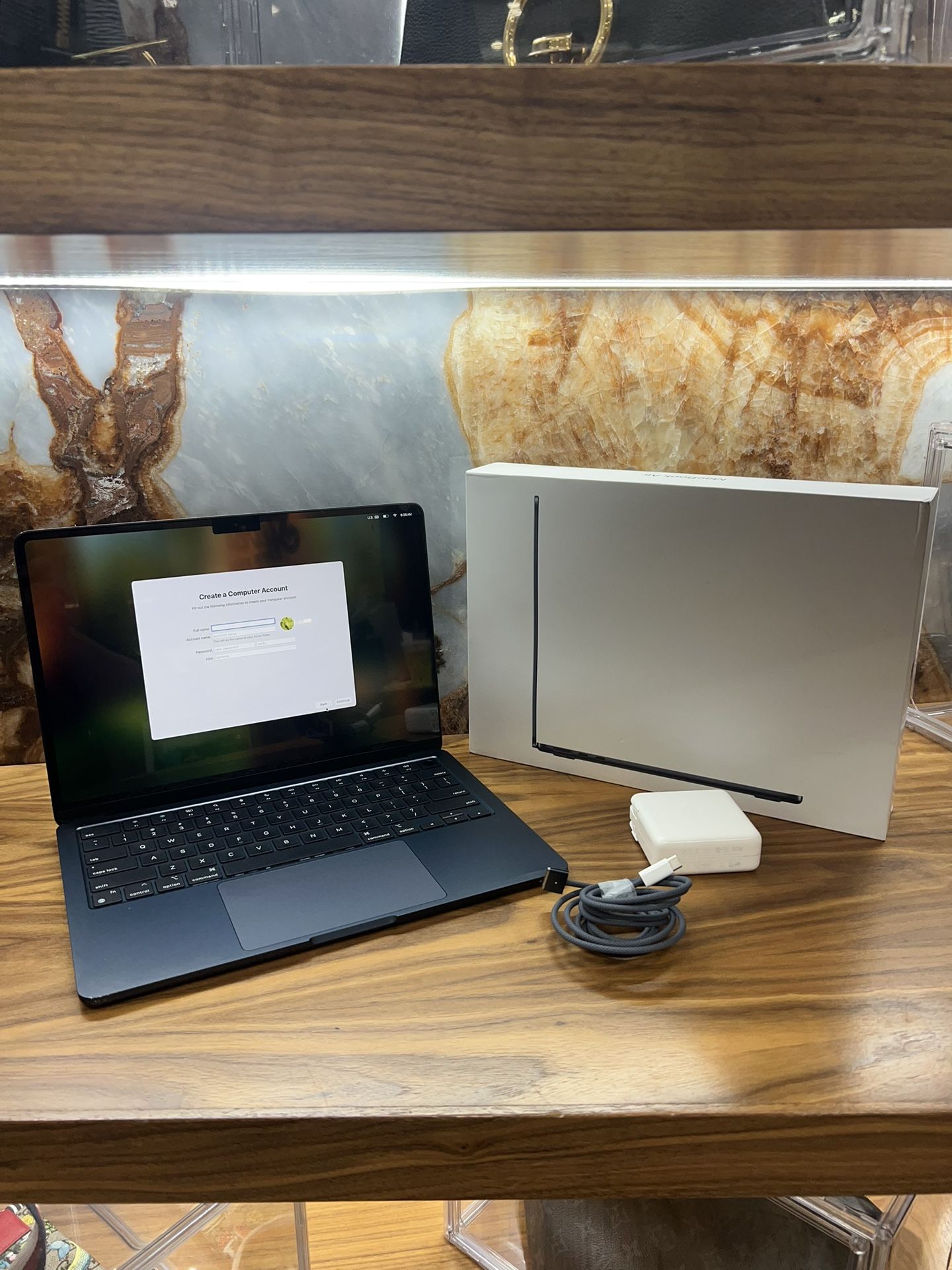 Apple Macbook Air Laptop 13.6" M2 Chip 8GB RAM 256GB SSD Midnight MLY33LL/A 2022 28 Cycles ,Apple,apple Laptop,MacBook Air,2022 MacBook Air Laptop,
