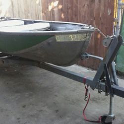 12 foot aluminum boat with motor and trailer