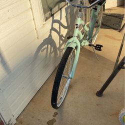 24” Malibu Cruiser Ozone 500 Bike