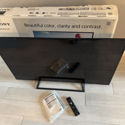 Sony Bravia 48” HD TV With Remote