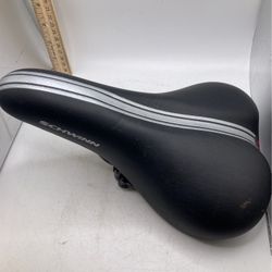 Schwinn Bicycle Seat (KS)