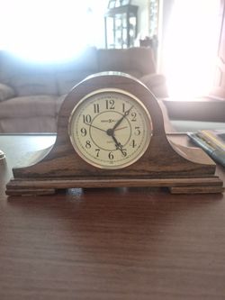 CHERRYWOOD MANTLE CLOCK