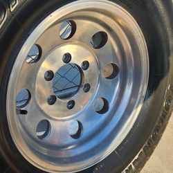 16's Chevy 6 lug Rims (Tires included) Thumbnail