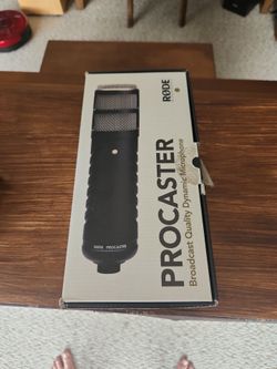 Rode Procaster