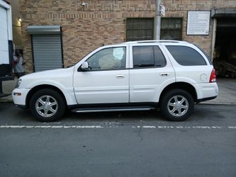 2006 Buick Rainier