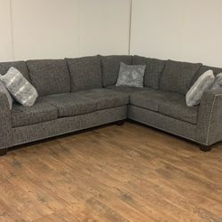 American Signature Sectional Couch Sofa *Free Delivery*