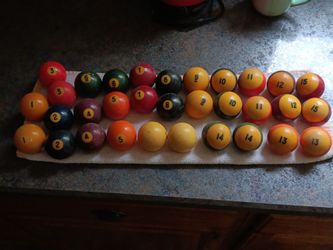 1960 pool balls
