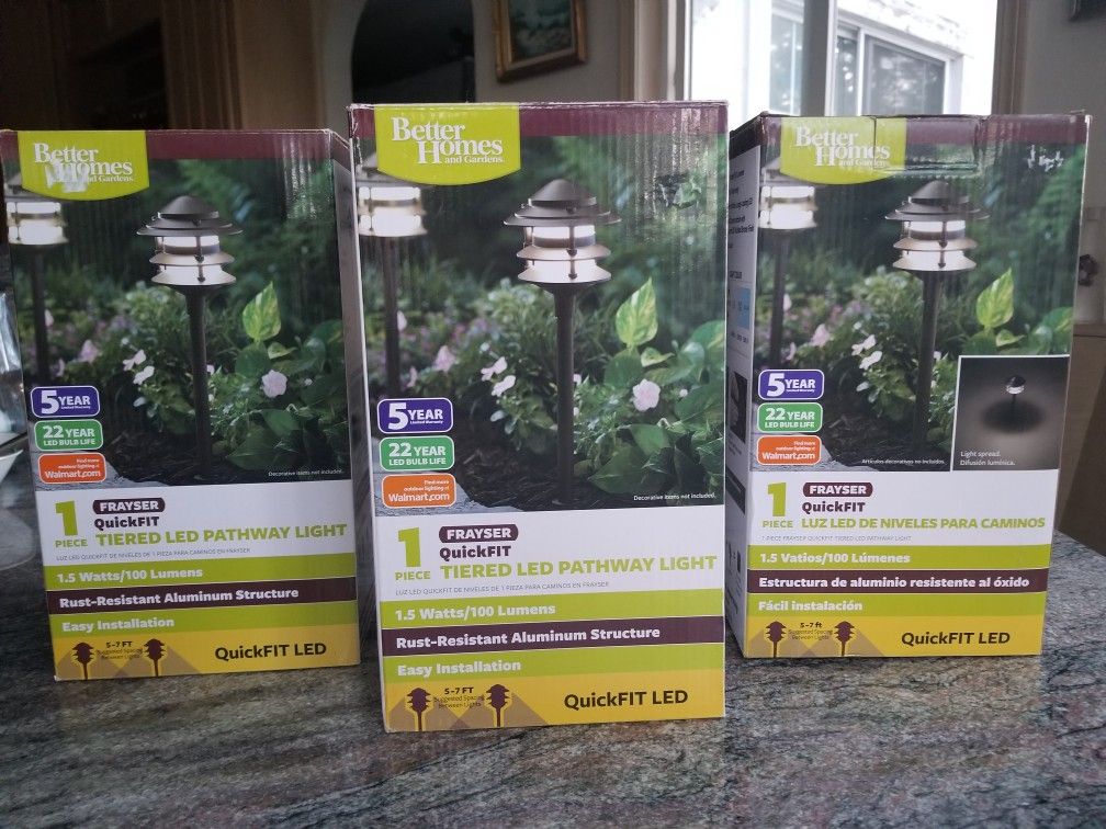 Better Homes & Gardens Frayser Tiered LED Pathway Light 3 Garden Lights
