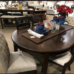 Adinton Brown Dining Room Set