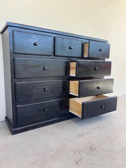 9 drawer black pine