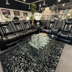 2 Pc Sofa And Loveseat 