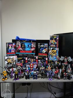 Transformers Lot