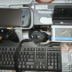 Selling Asus ROG ALLY X 1TB BUNDLE,