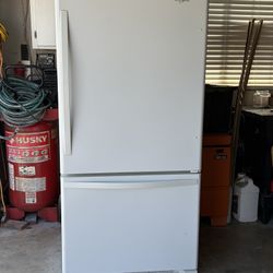Whirlpool 22 Cu Refrigerator For 
