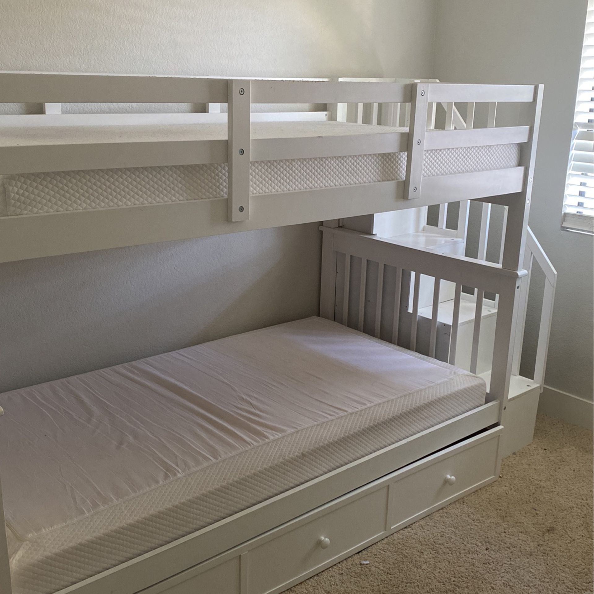 Bunk Bed With Stairs twin Size 
