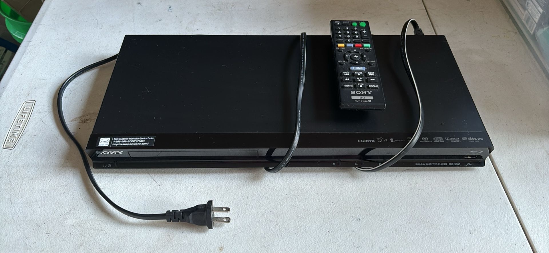 Blu-Ray/DVD Player