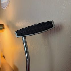 Scotty Cameron Futura 5 Putter